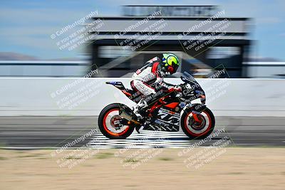 media/Mar-25-2024-Moto Forza (Mon) [[8d4319bd68]]/2-Advanced Group/Session 4 Front Straight Speed Pans/